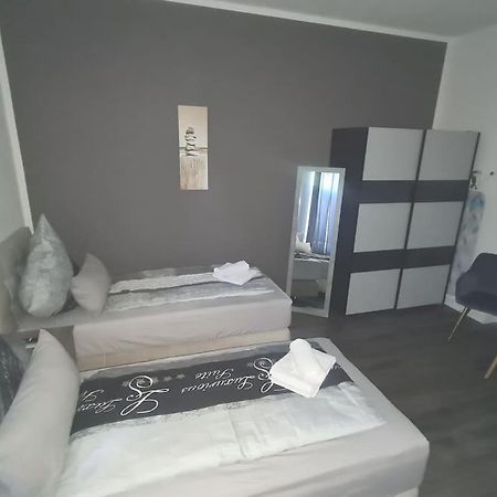 Apartament Suite 2 Bernburg Exterior photo
